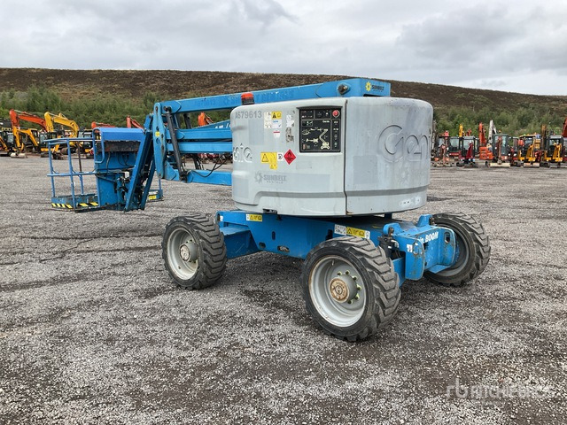 2015 Genie Z45/25J 4WD Diesel Articulating Boom Lift - Plataforma articulada: foto 4 2015 Genie Z45/25J 4WD Diesel Articulating Boom Lift - Plataforma articulada: foto 4