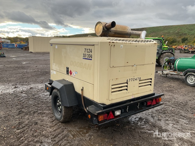 2017 Doosan 7/124-10/104 Air Compressor - Compresor de aire: foto 4 2017 Doosan 7/124-10/104 Air Compressor - Compresor de aire: foto 4