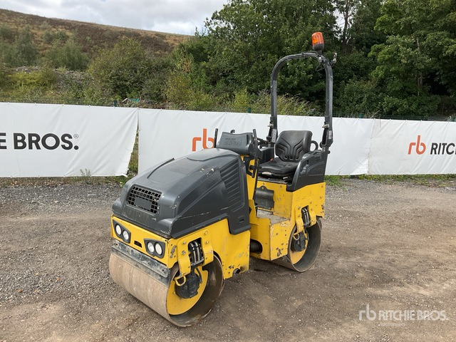2018 Bomag BW80AD-5 Double Drum Roller - Apisonadora de asfalto: foto 1 2018 Bomag BW80AD-5 Double Drum Roller - Apisonadora de asfalto: foto 1