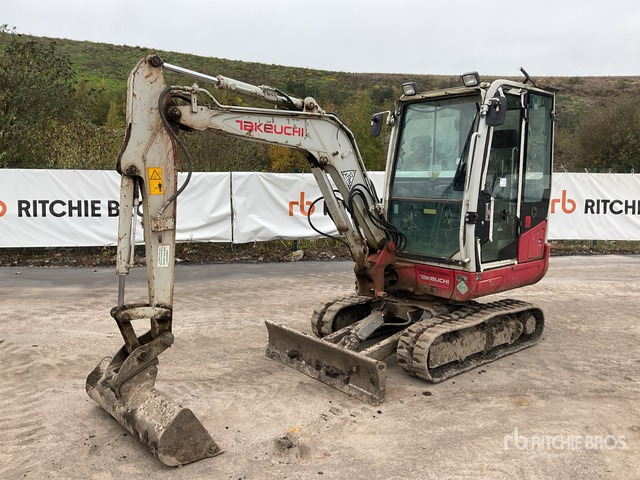 2018 Takeuchi TB230 Mini Excavator: <6.6t - Miniexcavadora: foto 2 2018 Takeuchi TB230 Mini Excavator: <6.6t - Miniexcavadora: foto 2