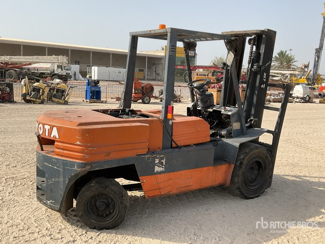 1995 Toyota 5FDA50 5 ton (Inoperable) Forklift - Carretilla elevadora diésel: foto 3 1995 Toyota 5FDA50 5 ton (Inoperable) Forklift - Carretilla elevadora diésel: foto 3