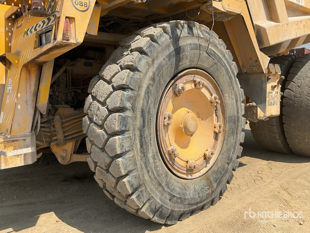 2001 Komatsu HD785-5 - Dúmper rígido: foto 5 2001 Komatsu HD785-5 - Dúmper rígido: foto 5