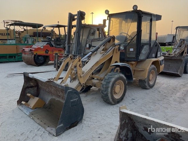 2007 Cat 906 High Lift (Inoperable) Wheel Loader - Cargadora de ruedas: foto 1 2007 Cat 906 High Lift (Inoperable) Wheel Loader - Cargadora de ruedas: foto 1