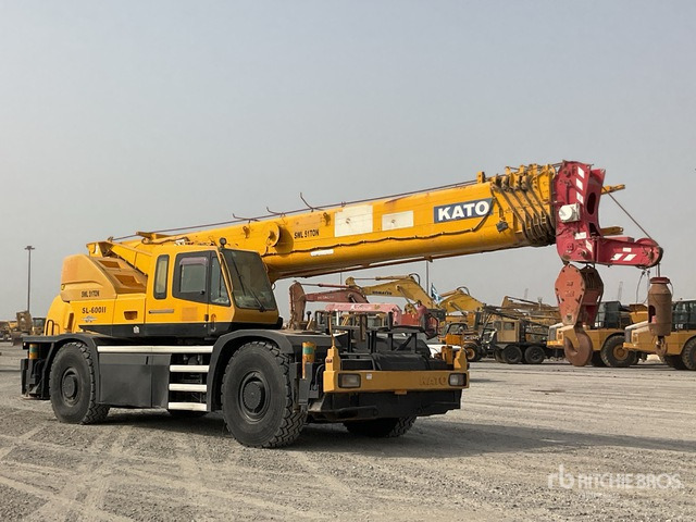 2007 Kato SL600II 51 ton 4x4x4 Rough Terrain Crane - Grúa para terrenos difíciles: foto 1 2007 Kato SL600II 51 ton 4x4x4 Rough Terrain Crane - Grúa para terrenos difíciles: foto 1