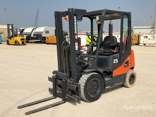 2014 Doosan D25S-5 2.5 ton Forklift - Carretilla elevadora: foto 1 2014 Doosan D25S-5 2.5 ton Forklift - Carretilla elevadora: foto 1