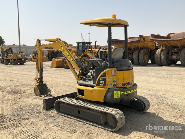2015 Komatsu PC35MR-3 - Miniexcavadora: foto 3 2015 Komatsu PC35MR-3 - Miniexcavadora: foto 3