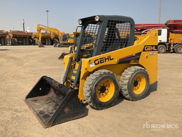 2017 Gehl R134 - Minicargadora: foto 1 2017 Gehl R134 - Minicargadora: foto 1