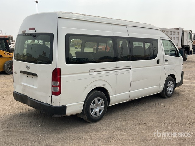 2018 Toyota Hiace 4x2 15-Seat Mini Bus - Minibús, Furgoneta de pasajeros: foto 3 2018 Toyota Hiace 4x2 15-Seat Mini Bus - Minibús, Furgoneta de pasajeros: foto 3