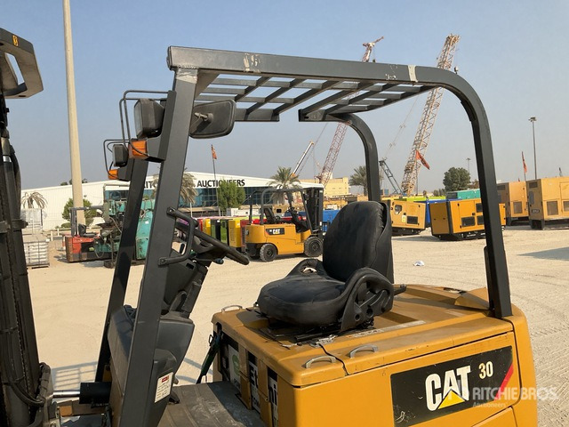 2019 Cat EP30CA1 3 ton Electric Forklift - Carretilla elevadora eléctrica: foto 5 2019 Cat EP30CA1 3 ton Electric Forklift - Carretilla elevadora eléctrica: foto 5