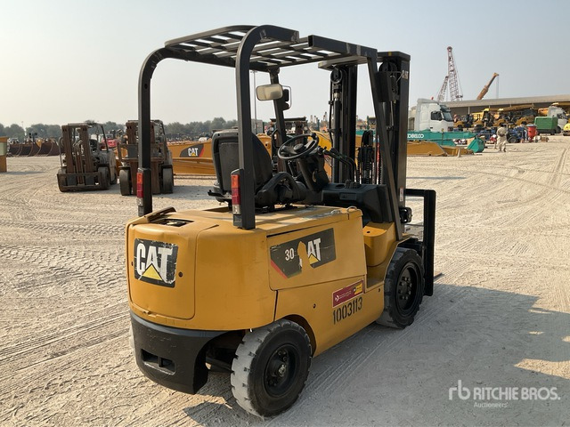 2019 Cat EP30CA1 3 ton Electric Forklift - Carretilla elevadora eléctrica: foto 3 2019 Cat EP30CA1 3 ton Electric Forklift - Carretilla elevadora eléctrica: foto 3