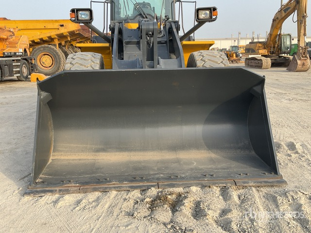 2019 Komatsu WA380Z-6 - Cargadora de ruedas: foto 5 2019 Komatsu WA380Z-6 - Cargadora de ruedas: foto 5