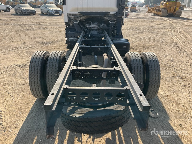 2020 Isuzu Reward NP 4x2 Cab and Chassis - Desbrozadora de martillos/ Trituradora: foto 5 2020 Isuzu Reward NP 4x2 Cab and Chassis - Desbrozadora de martillos/ Trituradora: foto 5
