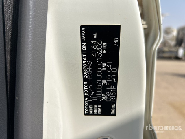 2021 Toyota Land Cruiser 76L 4x4 SUV - SUV/ Todoterreno: foto 2 2021 Toyota Land Cruiser 76L 4x4 SUV - SUV/ Todoterreno: foto 2