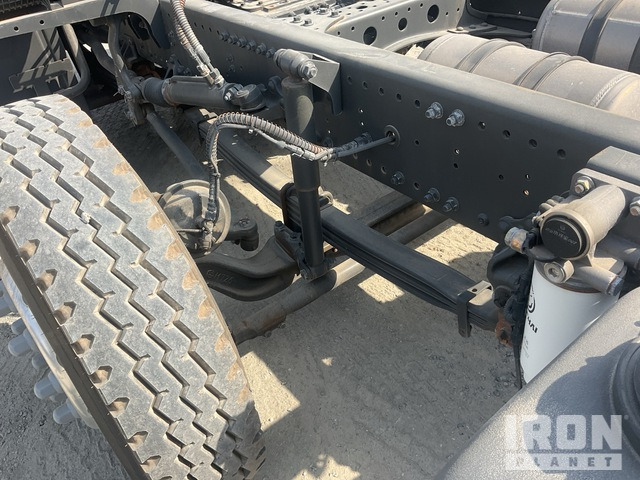 2022 XCMG XGA3310D6SEX 8x4 Twin-Steer (Unused) Cab & Chassis - Camión chasis: foto 5 2022 XCMG XGA3310D6SEX 8x4 Twin-Steer (Unused) Cab & Chassis - Camión chasis: foto 5