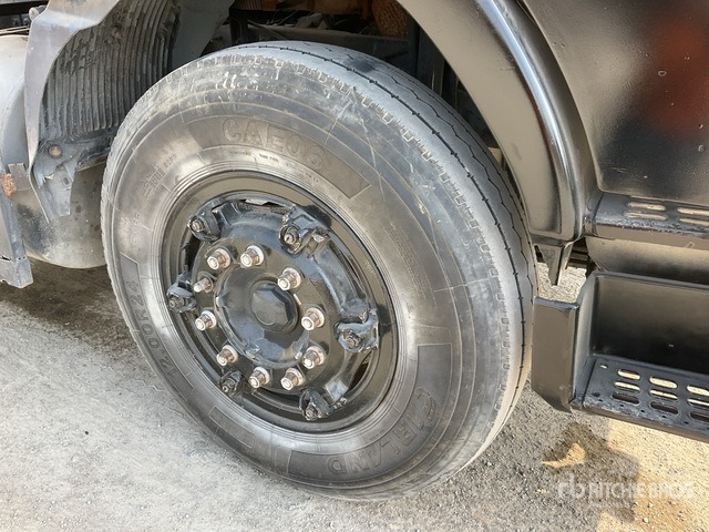 1995 Volvo FH12-420 4x2 S/A Sleeper Truck Tractor - Cabeza tractora: foto 5 1995 Volvo FH12-420 4x2 S/A Sleeper Truck Tractor - Cabeza tractora: foto 5