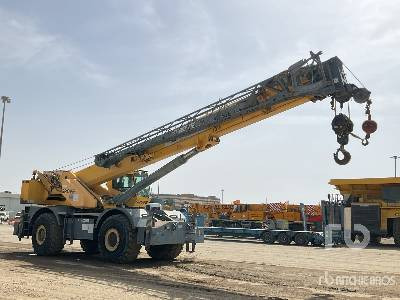 GROVE RT880E 75 ton 4x4x4 - Grúa para terrenos difíciles: foto 4 GROVE RT880E 75 ton 4x4x4 - Grúa para terrenos difíciles: foto 4