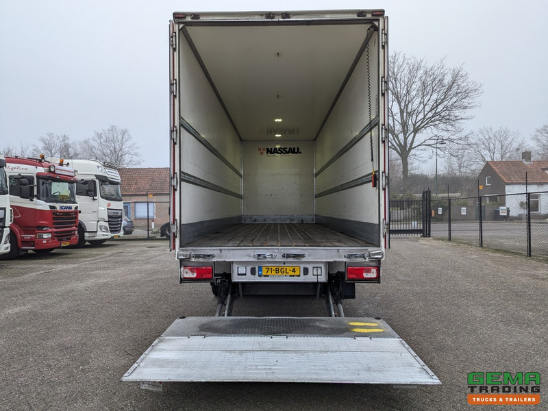 DAF CF 370 FA 4x2 Spacecab Euro6 - GeslotenBak 8.2M + Laadklep 2000kg - HardHouten vloer - 10/2025APK - Camión caja cerrada: foto 3 DAF CF 370 FA 4x2 Spacecab Euro6 - GeslotenBak 8.2M + Laadklep 2000kg - HardHouten vloer - 10/2025APK - Camión caja cerrada: foto 3