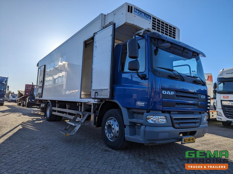 DAF FA CF65.220 4x2 Daycab Euro5 KoelVriesBak 8m - FrigoBlock - Zijdeuren - Compartimenten (V669) - Camión frigorífico: foto 2 DAF FA CF65.220 4x2 Daycab Euro5 KoelVriesBak 8m - FrigoBlock - Zijdeuren - Compartimenten (V669) - Camión frigorífico: foto 2