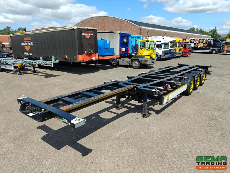 Kögel PORT 40 SIMPLEX 20 3-Assen SAF - Schijfremmen - 2x20FT/30FT/40FT - Achterschuiver - Semirremolque portacontenedore/ Intercambiable: foto 1 Kögel PORT 40 SIMPLEX 20 3-Assen SAF - Schijfremmen - 2x20FT/30FT/40FT - Achterschuiver - Semirremolque portacontenedore/ Intercambiable: foto 1