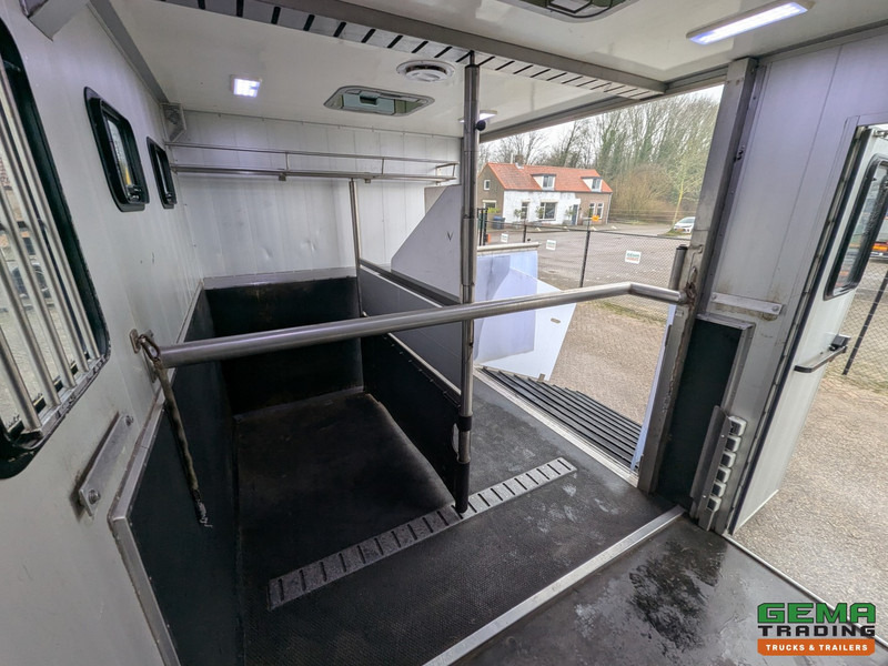 MAN TGL 12.180 4x2 DoKa 7 pers. Euro5 EEV - Paardenwagen 2-Paards - 147.000km! - MARGE - Camión para caballos: foto 5 MAN TGL 12.180 4x2 DoKa 7 pers. Euro5 EEV - Paardenwagen 2-Paards - 147.000km! - MARGE - Camión para caballos: foto 5