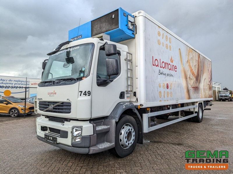 Volvo FL210 4x2 Daycab 18Ton Euro5 Handgeschakeld - Koel-VriesBak 8.40M - Frigo Block - Laadklep 1500KG (V804) - Camión isotérmico: foto 1 Volvo FL210 4x2 Daycab 18Ton Euro5 Handgeschakeld - Koel-VriesBak 8.40M - Frigo Block - Laadklep 1500KG (V804) - Camión isotérmico: foto 1