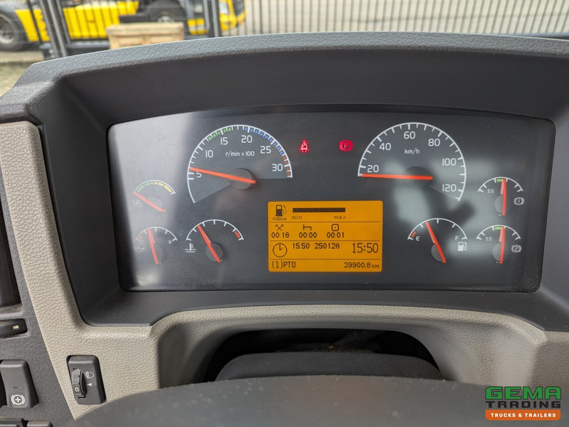 Leasing para Volvo FL240 4x2 Dagcab Euro5 - 2 Zijdige Kipper + Kraan Hiab 088ES-3 HIDUO - RadioGrafisch - 39.900KM! - 11/2025APK Volvo FL240 4x2 Dagcab Euro5 - 2 Zijdige Kipper + Kraan Hiab 088ES-3 HIDUO - RadioGrafisch - 39.900KM! - 11/2025APK: foto 16