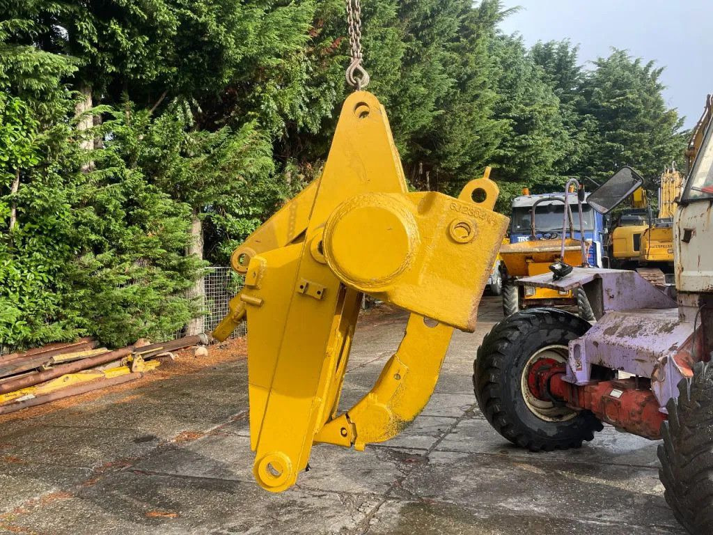 CAT Caterpillar Ripper compatible with D7R and D7H R - Escarificador para Maquinaria de construcción: foto 2 CAT Caterpillar Ripper compatible with D7R and D7H R - Escarificador para Maquinaria de construcción: foto 2
