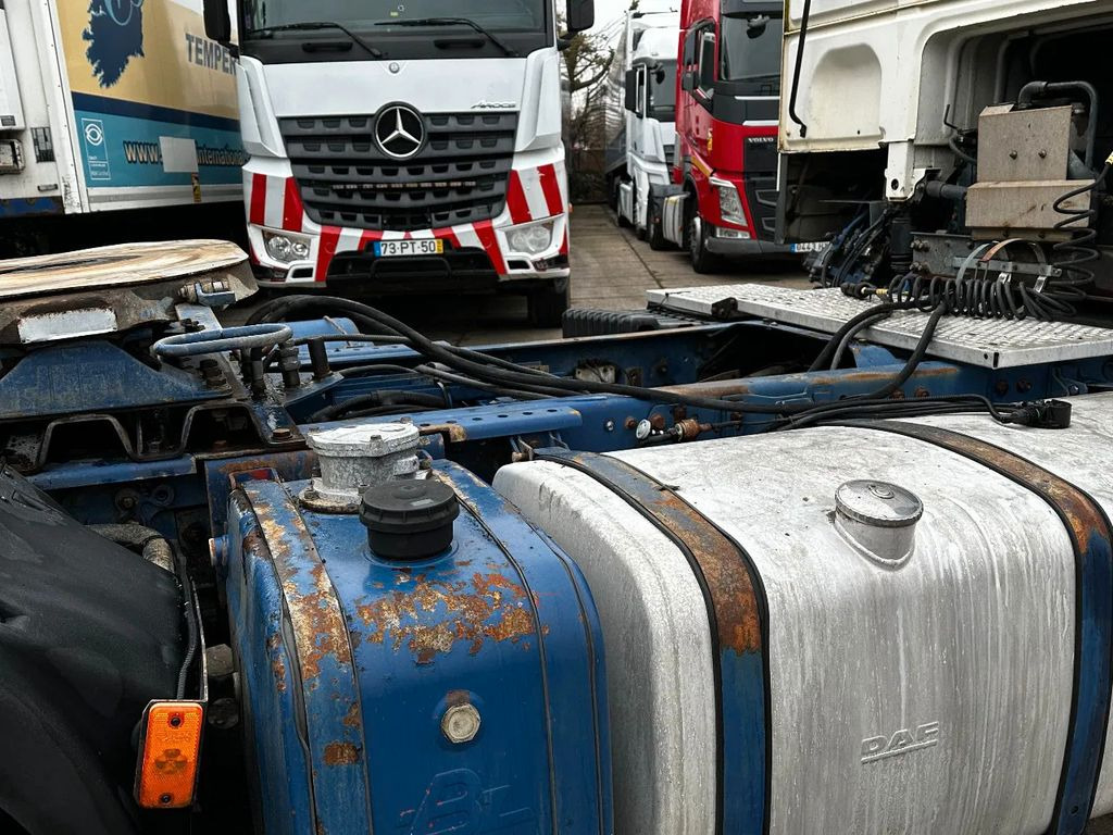 DAF XF 95.380 4X2 Tractor-unit Spring/Air ZF Manual - Cabeza tractora: foto 5 DAF XF 95.380 4X2 Tractor-unit Spring/Air ZF Manual - Cabeza tractora: foto 5