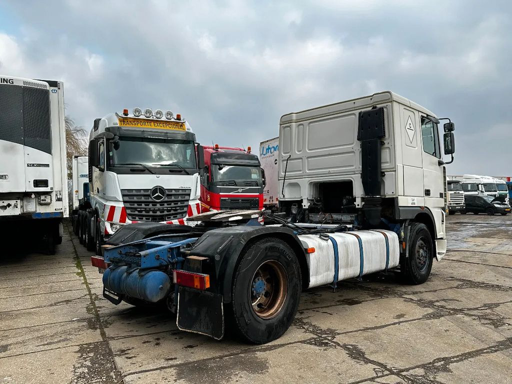 DAF XF 95.380 4X2 Tractor-unit Spring/Air ZF Manual - Cabeza tractora: foto 4 DAF XF 95.380 4X2 Tractor-unit Spring/Air ZF Manual - Cabeza tractora: foto 4