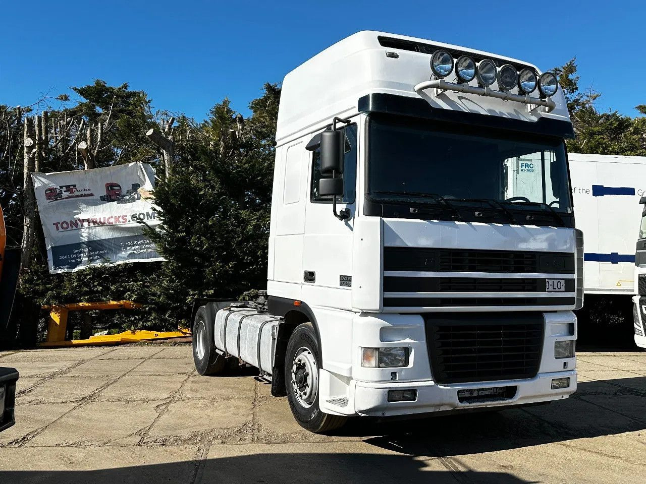 DAF XF 95.480 4X2 Tractor-unit Spring/Air ZF Manual - Cabeza tractora: foto 1 DAF XF 95.480 4X2 Tractor-unit Spring/Air ZF Manual - Cabeza tractora: foto 1