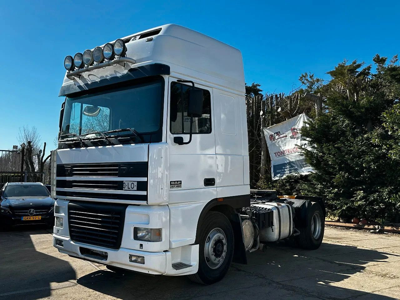 DAF XF 95.480 4X2 Tractor-unit Spring/Air ZF Manual - Cabeza tractora: foto 2 DAF XF 95.480 4X2 Tractor-unit Spring/Air ZF Manual - Cabeza tractora: foto 2