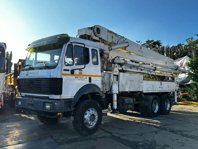 Mercedes-Benz SK 2631 6X4 LSB 36M BETONPOMP 370 BAR - Camión bomba de hormigón: foto 2 Mercedes-Benz SK 2631 6X4 LSB 36M BETONPOMP 370 BAR - Camión bomba de hormigón: foto 2