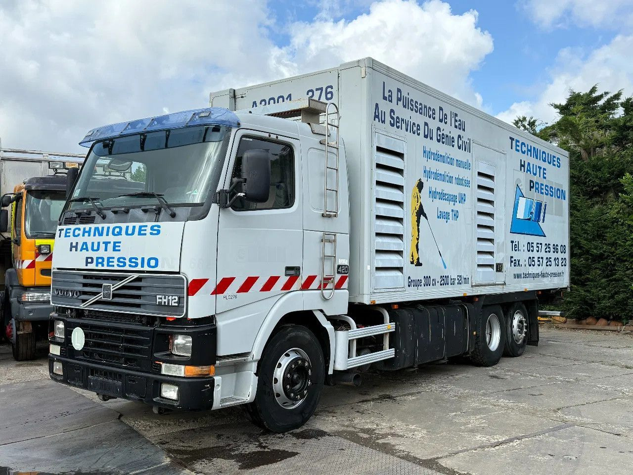 Volvo FH 12.420 6X2 Frigo Spring/Air Manual Gearbox TO - Camión frigorífico: foto 2 Volvo FH 12.420 6X2 Frigo Spring/Air Manual Gearbox TO - Camión frigorífico: foto 2