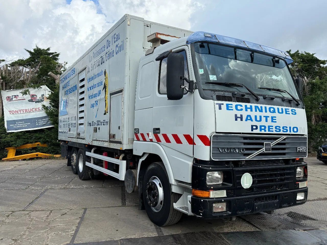 Volvo FH 12.420 6X2 Frigo Spring/Air Manual Gearbox TO - Camión frigorífico: foto 1 Volvo FH 12.420 6X2 Frigo Spring/Air Manual Gearbox TO - Camión frigorífico: foto 1