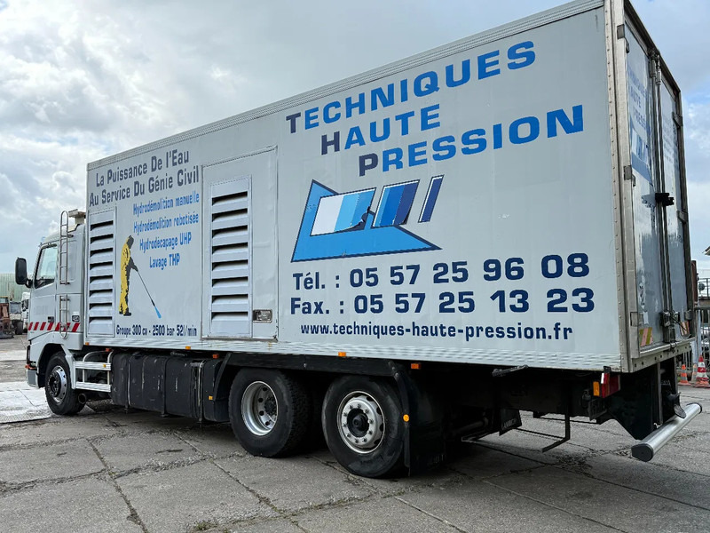 Volvo FH 12.420 6X2 Frigo Spring/Air Manual Gearbox TOP CONDITION - Camión frigorífico: foto 3 Volvo FH 12.420 6X2 Frigo Spring/Air Manual Gearbox TOP CONDITION - Camión frigorífico: foto 3