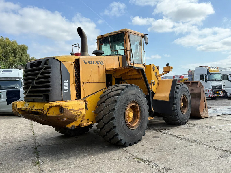 Volvo L 180 E Wheelloader - Cargadora de ruedas: foto 4 Volvo L 180 E Wheelloader - Cargadora de ruedas: foto 4