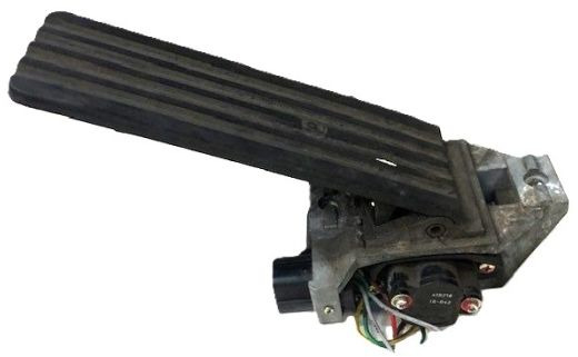Accelerator pedal for Still R60-30 - Sistema eléctrico para Equipo de manutención: foto 3 Accelerator pedal for Still R60-30 - Sistema eléctrico para Equipo de manutención: foto 3