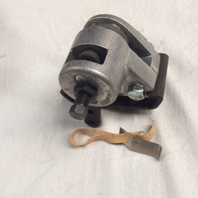 Brake GP, RH. for Mitsubishi - Piezas de freno para Equipo de manutención: foto 2 Brake GP, RH. for Mitsubishi - Piezas de freno para Equipo de manutención: foto 2