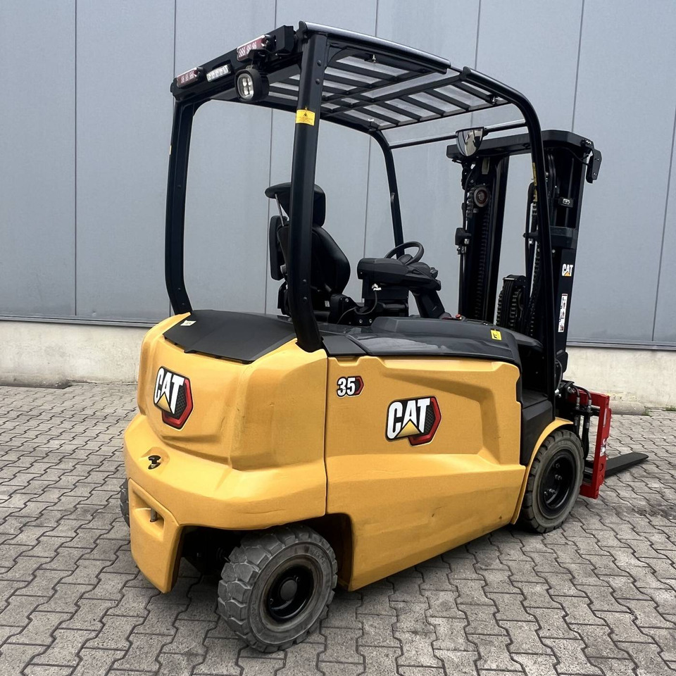 Caterpillar EP35N-80E - Carretilla elevadora eléctrica: foto 2 Caterpillar EP35N-80E - Carretilla elevadora eléctrica: foto 2