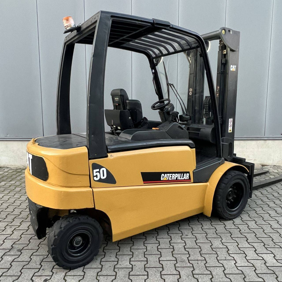 Caterpillar EP50 - Carretilla elevadora eléctrica: foto 5 Caterpillar EP50 - Carretilla elevadora eléctrica: foto 5
