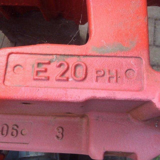Counterweight for Linde E20PH Series 386 - Contrapeso para Equipo de manutención: foto 4 Counterweight for Linde E20PH Series 386 - Contrapeso para Equipo de manutención: foto 4