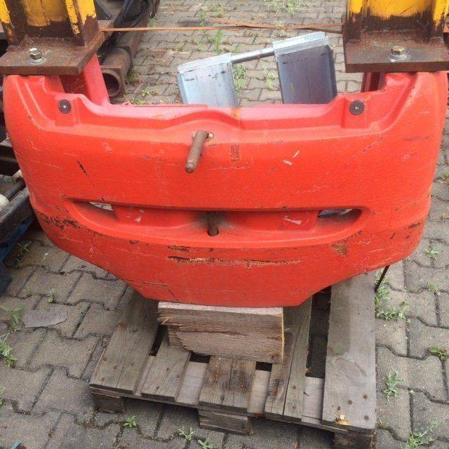Counterweight for Linde E20PH Series 386 - Contrapeso para Equipo de manutención: foto 1 Counterweight for Linde E20PH Series 386 - Contrapeso para Equipo de manutención: foto 1