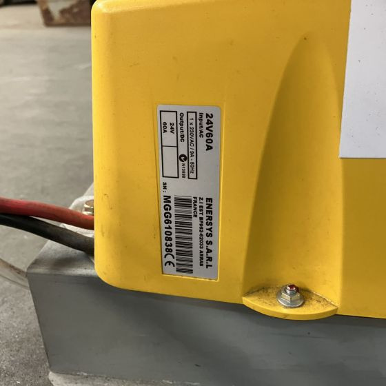 Sistema eléctrico para Equipo de manutención Hawker 24V/60A Life Tech (2): foto 6