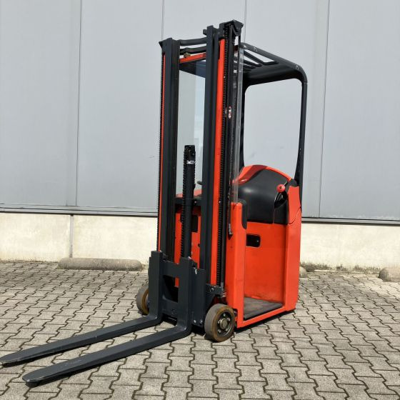 Carretilla elevadora eléctrica Linde E10 (334): foto 1