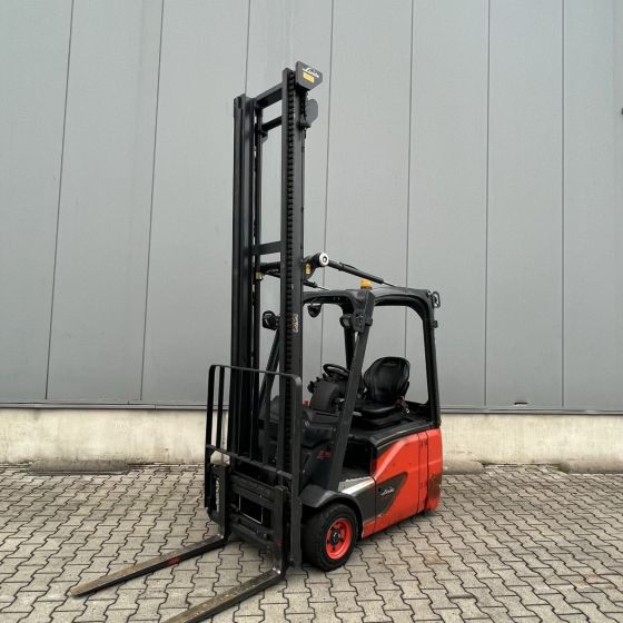 Linde E15 (386-02) EVO - Carretilla elevadora eléctrica: foto 1 Linde E15 (386-02) EVO - Carretilla elevadora eléctrica: foto 1