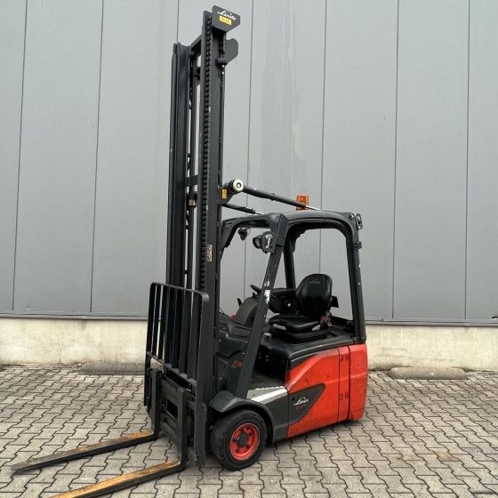 Linde E15 (386-02) EVO - Carretilla elevadora eléctrica: foto 1 Linde E15 (386-02) EVO - Carretilla elevadora eléctrica: foto 1