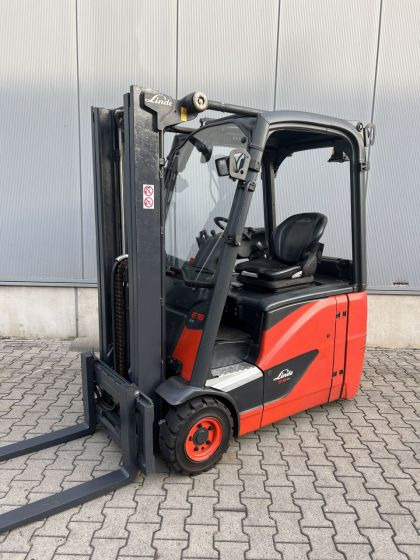 Linde E16H-02 (386) EVO - Carretilla elevadora eléctrica: foto 1 Linde E16H-02 (386) EVO - Carretilla elevadora eléctrica: foto 1