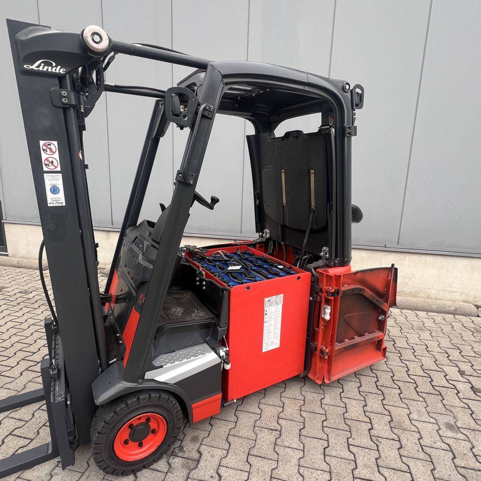 Carretilla elevadora eléctrica Linde E16H (386-02) EVO: foto 14 Carretilla elevadora eléctrica Linde E16H (386-02) EVO: foto 14