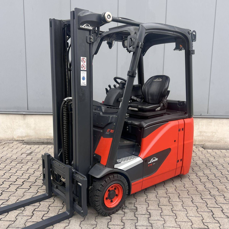 Linde E16H (386-02) EVO - Carretilla elevadora eléctrica: foto 1 Linde E16H (386-02) EVO - Carretilla elevadora eléctrica: foto 1