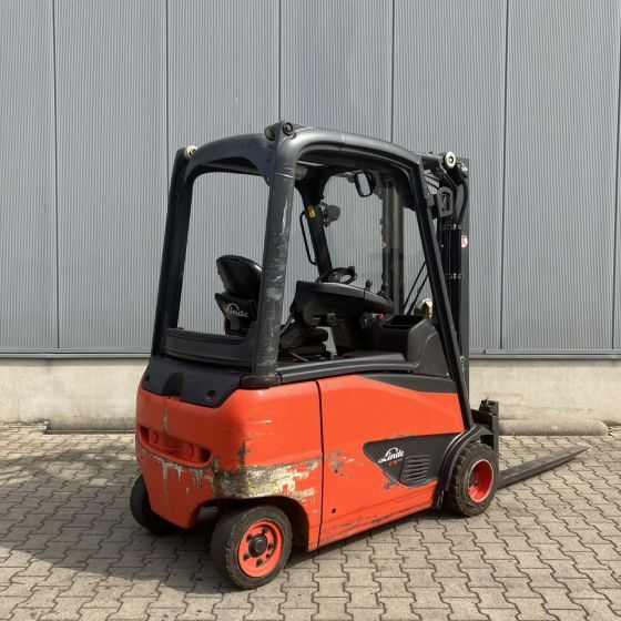 Linde E16PH-02 (386) EVO - Carretilla elevadora eléctrica: foto 2 Linde E16PH-02 (386) EVO - Carretilla elevadora eléctrica: foto 2